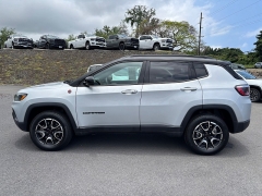 Used 2025  Jeep Compass Trailhawk 4x4 at Kama'aina Nissan near Hilo&comma; HI