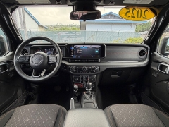 Used 2025  Jeep Gladiator Mojave 4x4 at IK Auto Group near Hilo&comma; HI