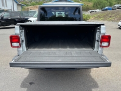 Used 2023  Jeep Gladiator Overland 4x4 at IK Auto Group near Hilo&comma; HI