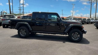 Used 2025  Jeep Gladiator Mojave 4x4 at IK Auto Group near Hilo&comma; HI