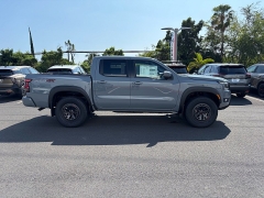 New 2026  Nissan Frontier Crew Cab 4x4 PRO-4X at Kama'aina Nissan near Hilo&comma; HI