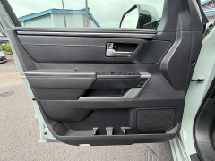 Used 2024  Toyota Tundra 4WD Platinum CrewMax 5&period;5ft Bed at Kama'aina Nissan near Hilo&comma; HI