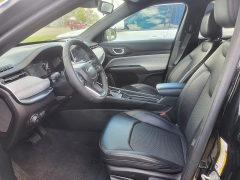 Used 2024  Jeep Compass Latitude 4x4 at Ypsilanti Import Auto Sales near Ypsilanti&comma; MI