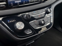 Used 2025  Chrysler Pacifica Select FWD at Ypsilanti Import Auto Sales near Ypsilanti&comma; MI