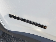 Used 2018  Jeep Renegade 4d SUV 4WD Sport at Ypsilanti Import Auto Sales near Ypsilanti&comma; MI