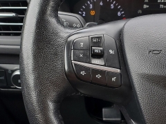 Used 2020  Ford Escape 4d SUV AWD SEL 2.0L at Ypsilanti Import Auto Sales near Ypsilanti, MI