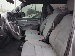 Used 2021  Ram 1500 4WD Big Horn Crew Cab 5'7" Box at Ypsilanti Import Auto Sales near Ypsilanti&comma; MI