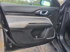 Used 2024  Jeep Compass Latitude 4x4 at Ypsilanti Import Auto Sales near Ypsilanti&comma; MI