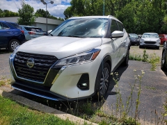  2021 Nissan Kicks SV FWD at Ypsilanti Import Auto Sales near Ypsilanti&comma; MI