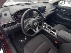 Used 2025  Nissan Altima SV FWD at Ypsilanti Import Auto Sales near Ypsilanti&comma; MI