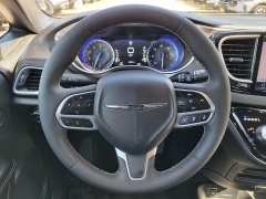 Used 2026  Chrysler Pacifica Select FWD at Ypsilanti Import Auto Sales near Ypsilanti&comma; MI