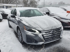 Used 2025  Nissan Altima SV FWD at Ypsilanti Import Auto Sales near Ypsilanti&comma; MI