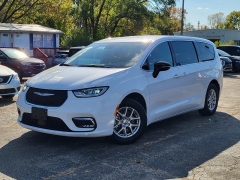  2025 Chrysler Pacifica Select FWD at Ypsilanti Import Auto Sales near Ypsilanti&comma; MI
