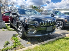 Used 2019  Jeep Cherokee 4d SUV FWD Limited 2&period;4L at Ypsilanti Import Auto Sales near Ypsilanti&comma; MI