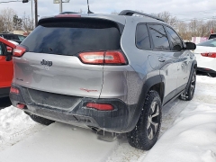 Used 2016  Jeep Cherokee 4d SUV 4WD Trailhawk V6 at Ypsilanti Import Auto Sales near Ypsilanti&comma; MI