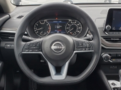Used 2025  Nissan Altima SV FWD at Ypsilanti Import Auto Sales near Ypsilanti&comma; MI
