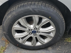 Used 2019  Ford Edge 4d SUV FWD Titanium at Ypsilanti Import Auto Sales near Ypsilanti, MI