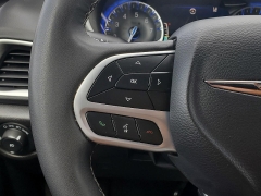 Used 2025  Chrysler Pacifica Select FWD at Ypsilanti Import Auto Sales near Ypsilanti&comma; MI