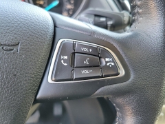 Used 2017  Ford Escape 4d SUV 4WD Titanium at Ypsilanti Import Auto Sales near Ypsilanti&comma; MI
