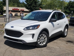 Used 2022 Ford Escape SE AWD at Ypsilanti Import Auto Sales near Ypsilanti, MI