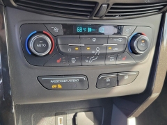 Used 2017  Ford Escape 4d SUV 4WD Titanium at Ypsilanti Import Auto Sales near Ypsilanti&comma; MI