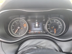 Used 2019  Jeep Cherokee 4d SUV FWD Limited 2&period;4L at Ypsilanti Import Auto Sales near Ypsilanti&comma; MI
