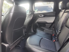 Used 2024  Jeep Compass Latitude 4x4 at Ypsilanti Import Auto Sales near Ypsilanti&comma; MI