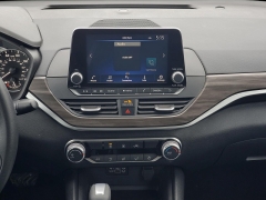 Used 2025  Nissan Altima SV FWD at Ypsilanti Import Auto Sales near Ypsilanti&comma; MI