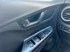 Used 2018 Hyundai Kona 4d SUV AWD SEL Tech at Ypsilanti Import Auto Sales near Ypsilanti, MI