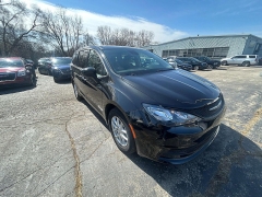Used 2022 Chrysler Voyager LX FWD at Ypsilanti Import Auto Sales near Ypsilanti, MI