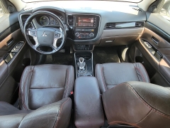 Used 2018  Mitsubishi Outlander Plug-In Hybrid 4d SUV AWC SEL at Ypsilanti Import Auto Sales near Ypsilanti&comma; MI