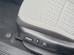 Used 2024  Chevrolet Equinox FWD 4dr LS w&sol;1LS at Ypsilanti Import Auto Sales near Ypsilanti&comma; MI