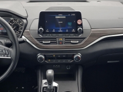 Used 2025  Nissan Altima SV FWD at Ypsilanti Import Auto Sales near Ypsilanti&comma; MI