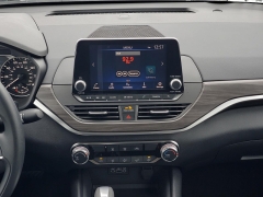 Used 2025  Nissan Altima SV FWD at Ypsilanti Import Auto Sales near Ypsilanti&comma; MI