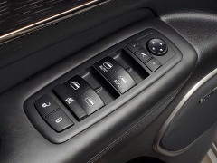 Used 2018  Jeep Grand Cherokee 4d SUV 4WD Overland V6 High Altitude at Ypsilanti Import Auto Sales near Ypsilanti&comma; MI