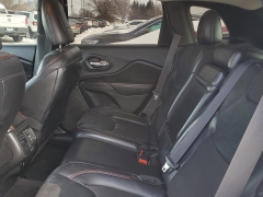 Used 2016  Jeep Cherokee 4d SUV 4WD Trailhawk V6 at Ypsilanti Import Auto Sales near Ypsilanti&comma; MI