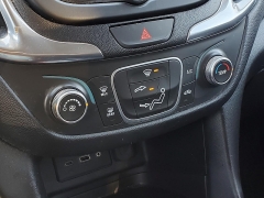 Used 2020  Chevrolet Equinox 4d SUV AWD LT w/2FL at Ypsilanti Import Auto Sales near Ypsilanti, MI