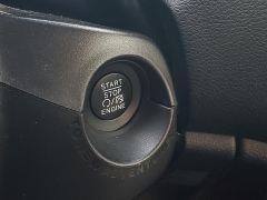 Used 2018  Jeep Renegade 4d SUV 4WD Sport at Ypsilanti Import Auto Sales near Ypsilanti&comma; MI