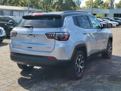 Used 2026  Jeep Compass Limited Altitude 4x4 at Ypsilanti Import Auto Sales near Ypsilanti&comma; MI
