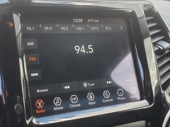 Used 2019  Jeep Cherokee 4d SUV FWD Limited 2&period;4L at Ypsilanti Import Auto Sales near Ypsilanti&comma; MI