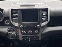 Used 2021  Ram 1500 4WD Big Horn Crew Cab 5'7" Box at Ypsilanti Import Auto Sales near Ypsilanti&comma; MI