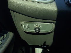 Used 2019  Chevrolet Equinox 4d SUV FWD LT w/2FL at Ypsilanti Import Auto Sales near Ypsilanti, MI