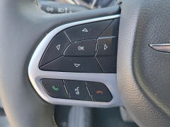 Used 2026  Chrysler Pacifica Select FWD at Ypsilanti Import Auto Sales near Ypsilanti&comma; MI