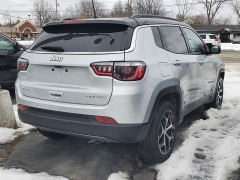 Used 2024  Jeep Compass Limited 4x4 at Ypsilanti Import Auto Sales near Ypsilanti&comma; MI