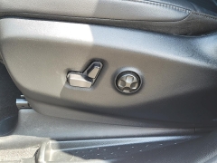 Used 2025  Chrysler Pacifica Select FWD at Ypsilanti Import Auto Sales near Ypsilanti&comma; MI