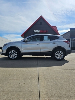 Used 2020 Nissan Rogue Sport 4d SUV FWD SL at AutoSmart Fort Dodge near Fort Dodge, IA