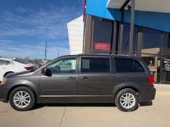Used 2016  Dodge Grand Caravan 4d Wagon SXT at AutoSmart Spirit Lake near Spirit Lake&comma; IA