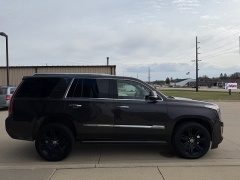Used 2015  Cadillac Escalade 4d SUV 4WD Premium at AutoSmart Spirit Lake near Okoboji&comma; IA