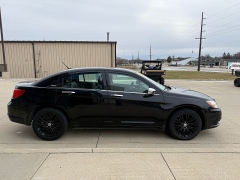 Used 2013  Chrysler 200 4d Sedan Limited at AutoSmart Spirit Lake near Okoboji, IA
