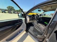 Used 2016  Dodge Grand Caravan 4d Wagon SE at AutoSmart Spirit Lake near Okoboji&comma; IA